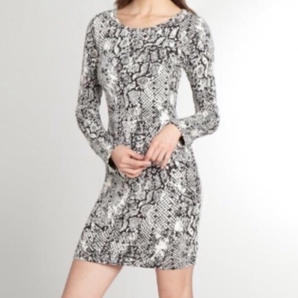 NWT Romeo & Juliet Couture python print dress - Picture 8 of 8
